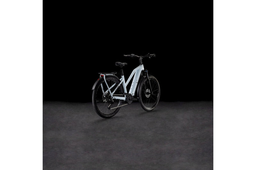 Cube Kathmandu Hybrid ONE 800 – 800 Wh – 28 Zoll – Damen Sport – 2025